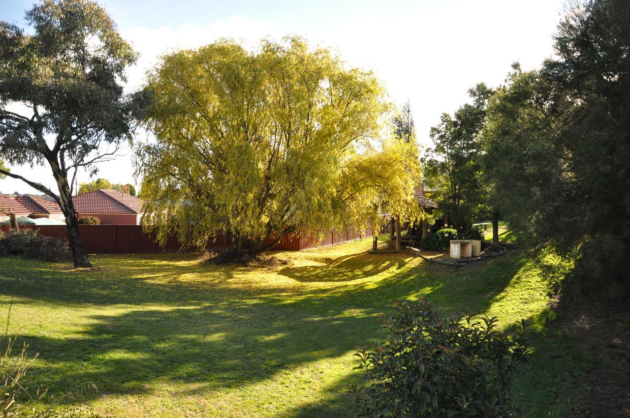 Miner'S Retreat Motel Ballarat Bagian luar foto